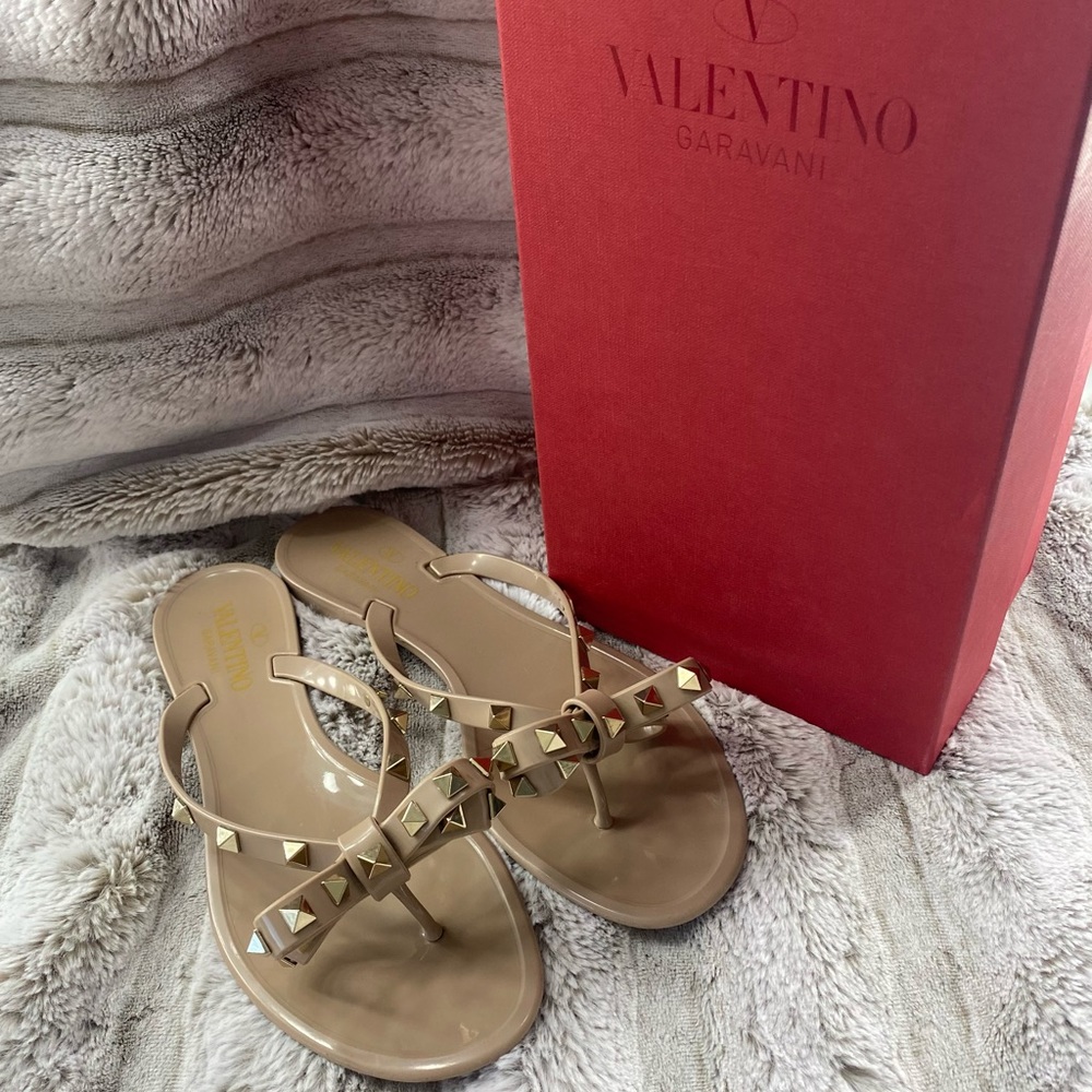 Valentino Garavani Rockstud PVC Flat Thong Sandals